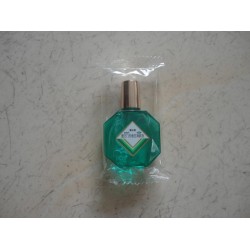 供應(yīng)*枕式包裝機，眼藥水包裝機，開塞露包裝機，注射器包裝機