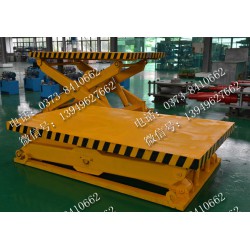 生產(chǎn)液壓裝卸車，質(zhì)量好的升降平臺價格怎么樣