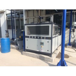 風(fēng)冷螺桿式冷水機，冷水機組廠家