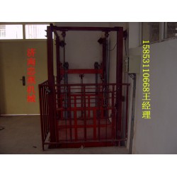 “二輪牽引式升降機哪家質(zhì)量好”---濟南忠燕機械制造有限公司，專業(yè)生產(chǎn)銷售二輪牽引式升降機 ！