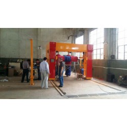 南陽(yáng)洗車(chē)機(jī)：河南品牌好的黃色龍門(mén)往復(fù)式洗車(chē)機(jī)供應(yīng)