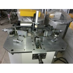 新型升降式氣動(dòng)組角機(jī)|質(zhì)量認(rèn)證，放心購買