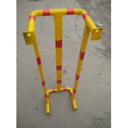 供應(yīng)山東消防管道防撞護(hù)欄廠家直銷，燃?xì)夤艿雷o(hù)欄定做