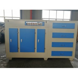 UV光氧活性炭一體機(jī)多少錢，河北環(huán)保設(shè)備生產(chǎn)廠家