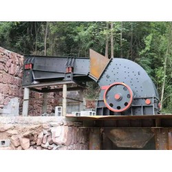 錘式碎石機(jī)和顎式碎石機(jī)哪個(gè)更好用？