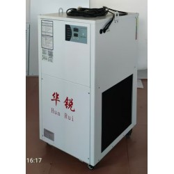 移動(dòng)式小型冷水機(jī)，小型冰水機(jī)，小型冷凍機(jī)，小型水冷機(jī)